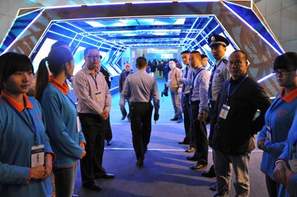 第二届中国（绵阳）科技城国际科技博览会在平安和谐氛围中顺利开幕