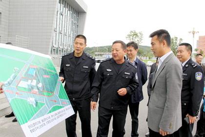 刘超市长视察指导公安交通管理工作